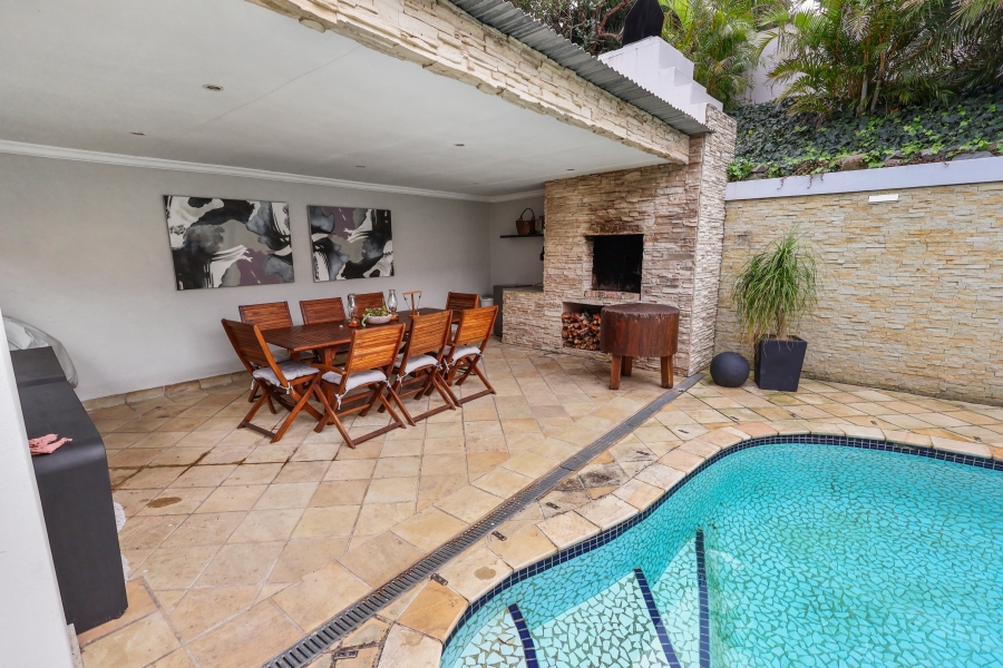 7 Bedroom Property for Sale in Nahoon Eastern Cape